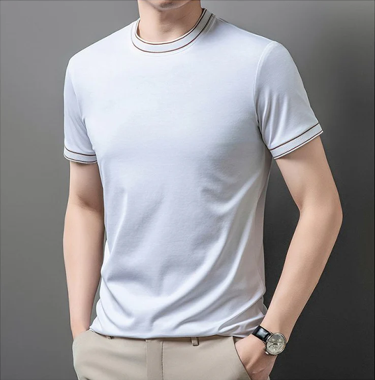 Refined Edge Contrast Crewneck Tee - Image 8